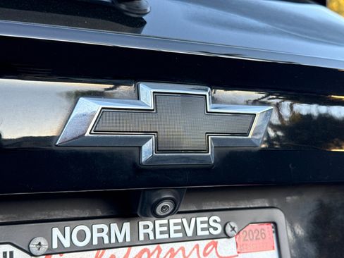 Used 2022 Chevrolet Bolt EUV Premier w/ Sun & Sound Package image 11