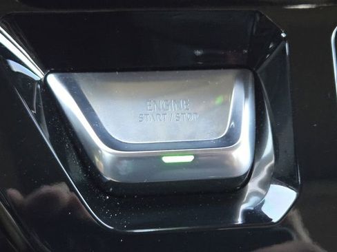 Used 2025 GMC Sierra 1500 AT4 w/ AT4 Premium Package image 23