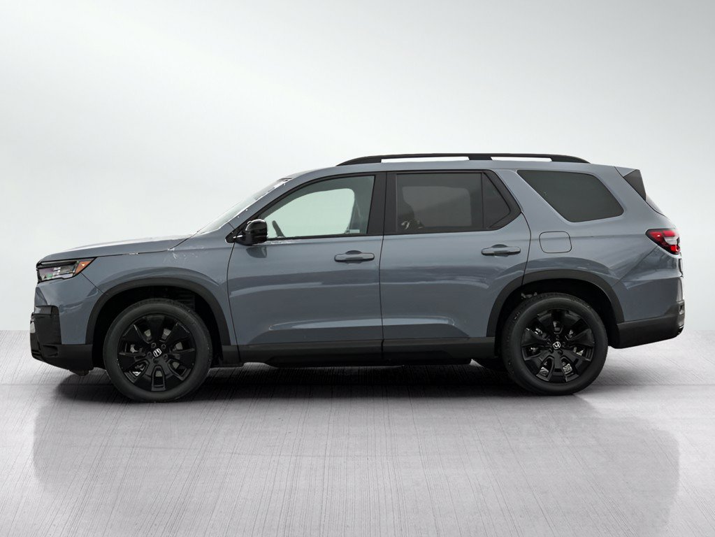 New 2026 Honda Pilot Black Edition image 4