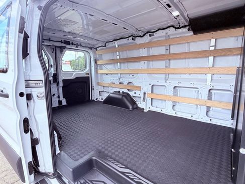 Used 2025 Ford Transit 250 Low Roof w/ Exterior Upgrade Package RWD image 17