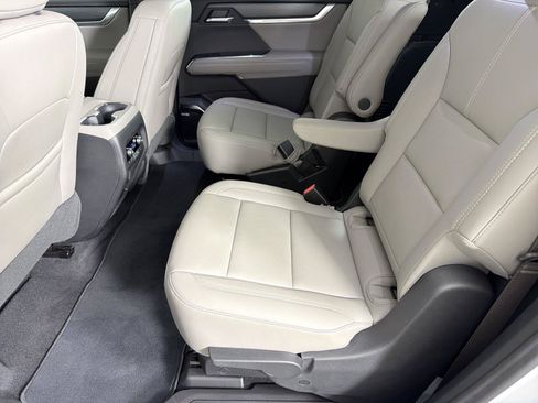 New 2026 GMC Acadia Elevation w/ Black Edition FWD image 20