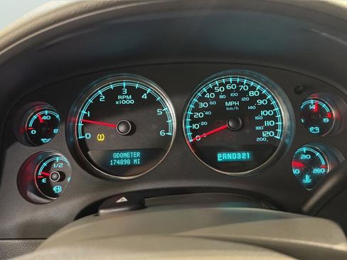 Used 2007 Chevrolet Avalanche LS image 29