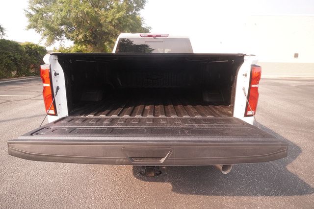 Used 2025 Chevrolet Silverado 2500 LTZ w/ LTZ Convenience Package AWD/4WD image 11