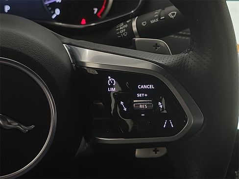 Used 2023 Jaguar XF R-Dynamic SE image 18