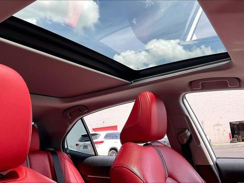 Used 2019 Toyota Camry XSE w/ Driver Assist Package image 22