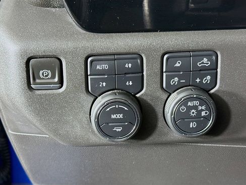 Used 2024 Chevrolet Silverado 1500 ZR2 w/ LPO, Dark Essentials Package image 10