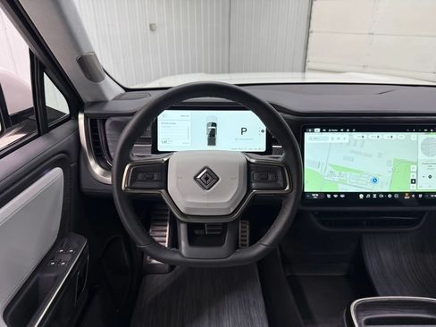 Used 2024 Rivian R1T Adventure AWD/4WD image 19
