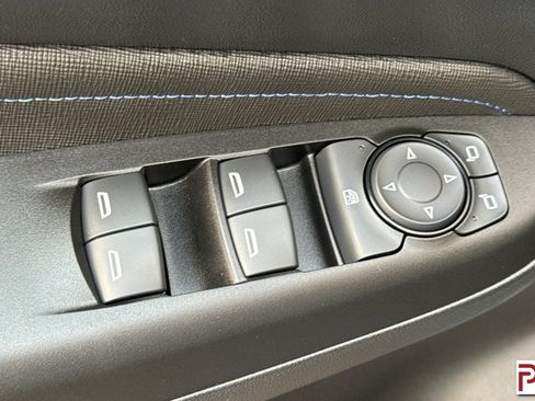 Certified 2026 Buick Envista Sport Touring w/ Convenience I Package FWD image 13