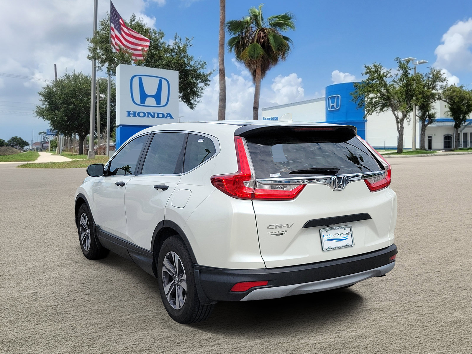 Used 2018 Honda CR-V LX image 5