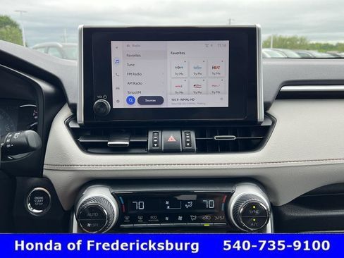 Used 2023 Toyota RAV4 XLE Premium AWD/4WD image 21