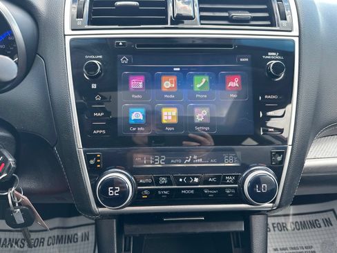 Used 2018 Subaru Outback 2.5i Premium AWD/4WD image 50