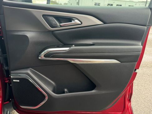 Used 2024 Chevrolet Traverse LT w/ Enhanced Driving Package image 22