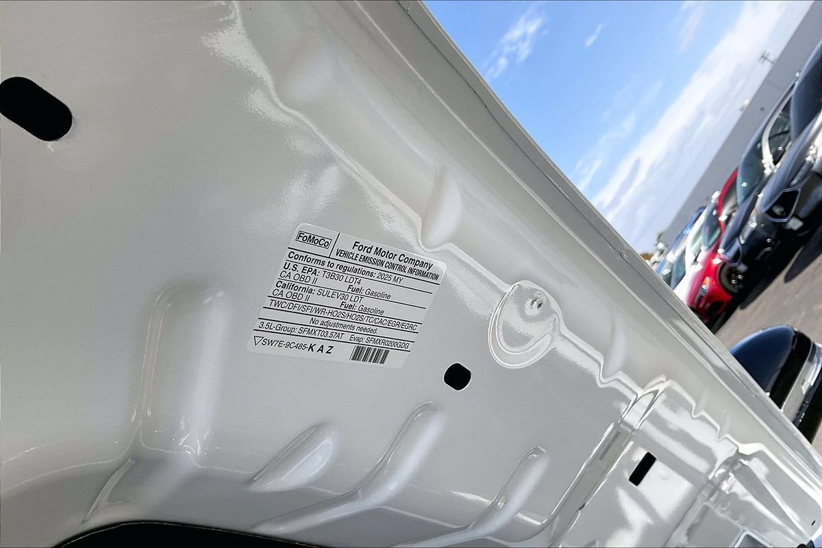 Used 2025 Lincoln Navigator Reserve AWD/4WD image 19