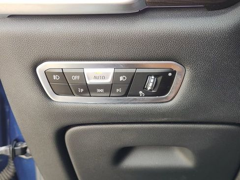 Used 2019 BMW X5 xDrive40i w/ Convenience Package AWD/4WD image 22