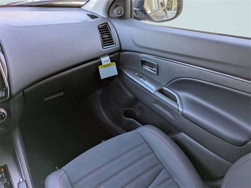 New 2026 Mitsubishi Outlander Sport SE image 18