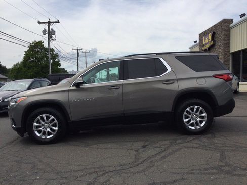 Used 2019 Chevrolet Traverse LT AWD/4WD image 11