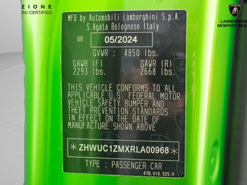 Used 2024 Lamborghini Revuelto AWD/4WD image 19