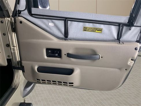 Used 2003 Jeep Wrangler Sport image 30