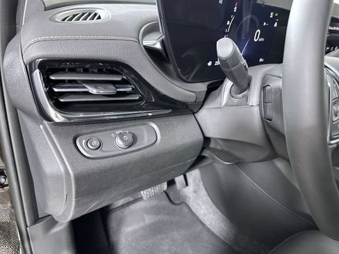 New 2026 Buick Envista Preferred FWD image 19
