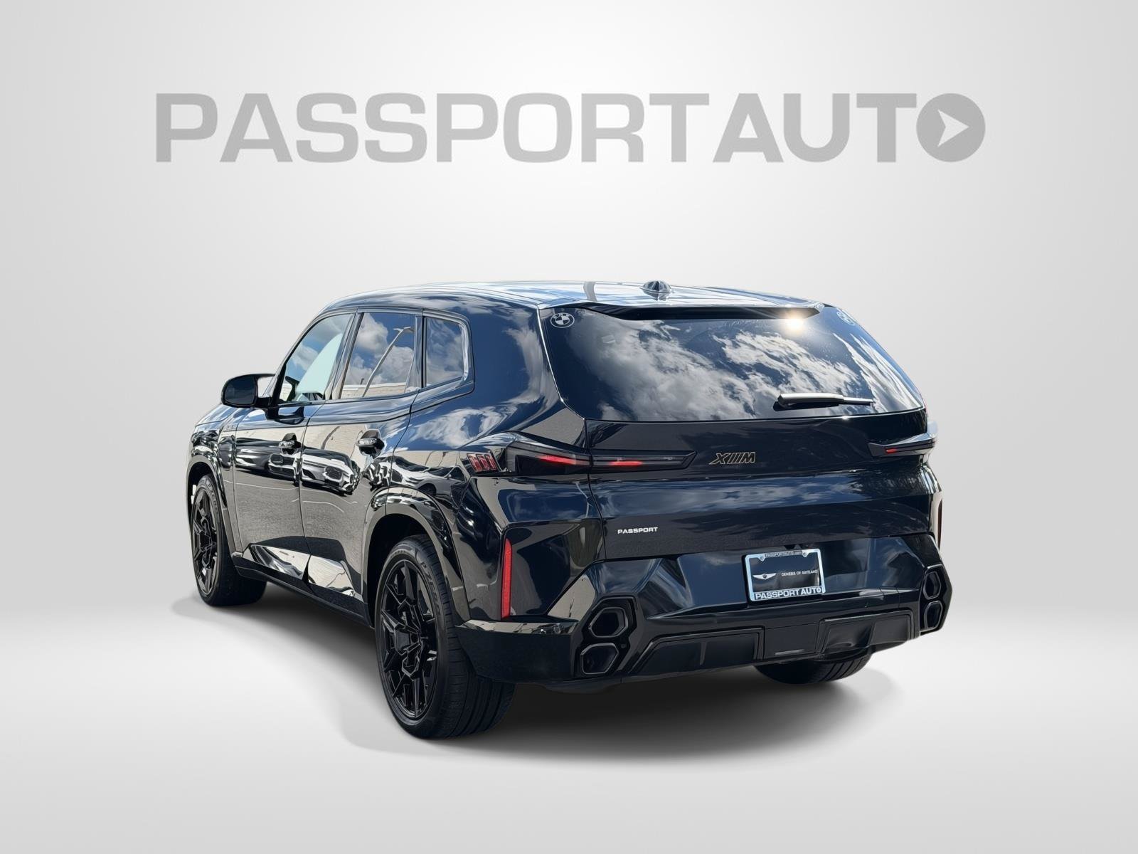 Used 2025 BMW XM AWD/4WD image 4