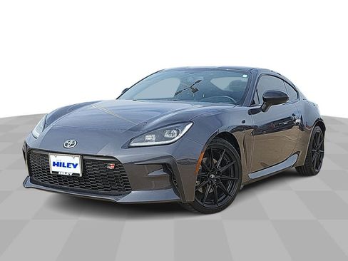Used 2025 Toyota GR86 Premium image 1