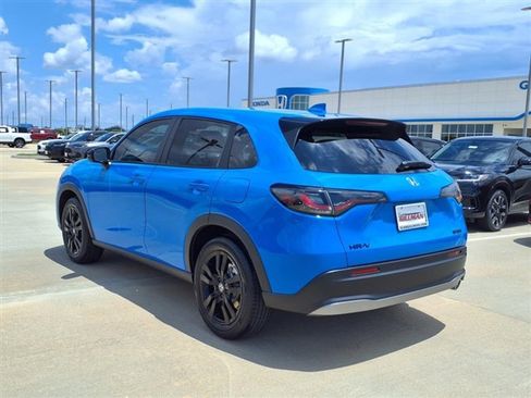 New 2026 Honda HR-V Sport image 2