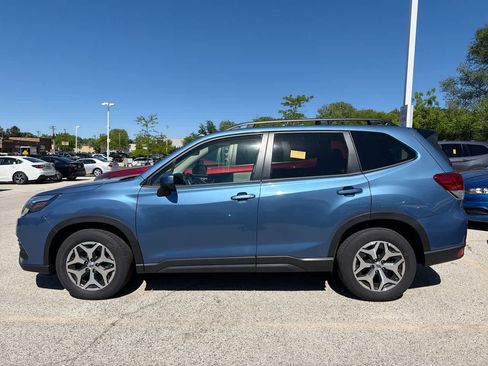 Certified 2024 Subaru Forester Premium AWD/4WD image 2