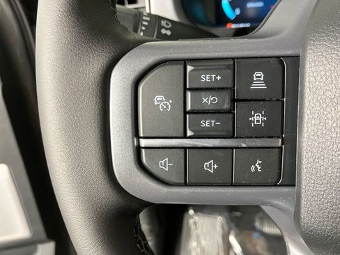 New 2025 Ford F150 Lariat w/ Equipment Group 502A High image 23