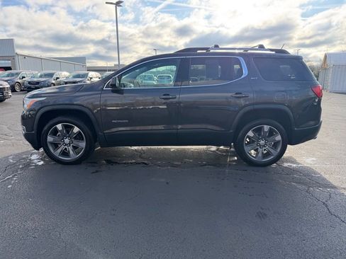 Used 2017 GMC Acadia SLT image 10