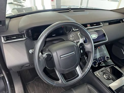 Used 2019 Land Rover Range Rover Velar R-Dynamic SE AWD/4WD image 32