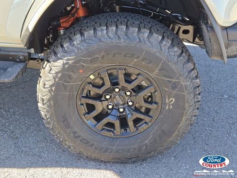 New 2026 Ford Bronco Raptor image 5