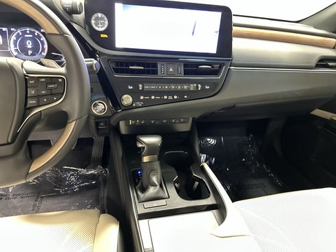 Used 2023 Lexus ES 350 w/ Accessory Package (Z2) FWD image 30