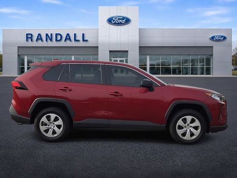 Used 2022 Toyota RAV4 LE FWD image 6