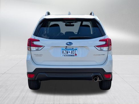 Used 2023 Subaru Forester Limited AWD/4WD image 6