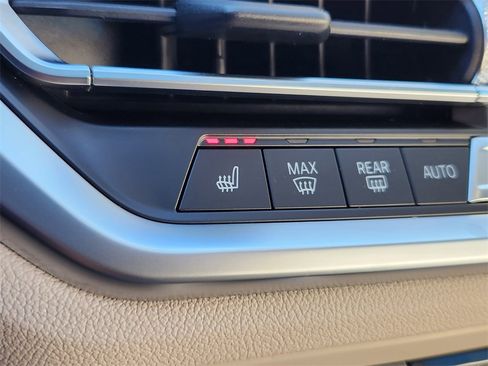 Used 2020 BMW M340i xDrive w/ Premium Package image 27