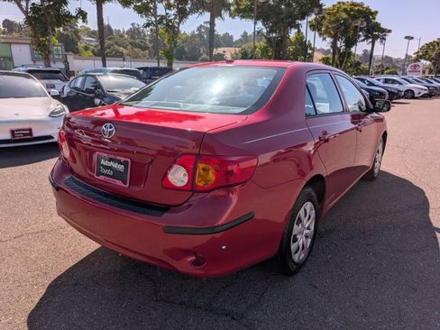 Used 2010 Toyota Corolla LE FWD image 5