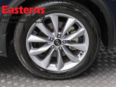Used 2022 INFINITI QX50 Luxe AWD/4WD image 31