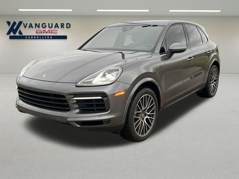 Used 2020 Porsche Cayenne image 1