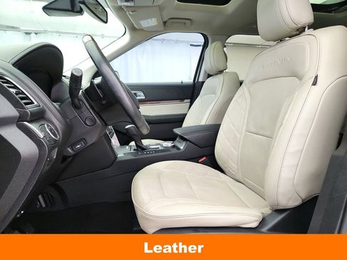 Used 2019 Ford Explorer Platinum AWD/4WD image 11