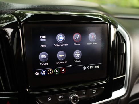 Used 2020 Chevrolet Traverse Premier w/ Redline Edition FWD image 13