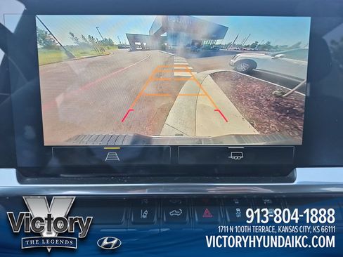 Used 2025 Chevrolet Silverado 2500 LT w/ Convenience Package AWD/4WD image 20