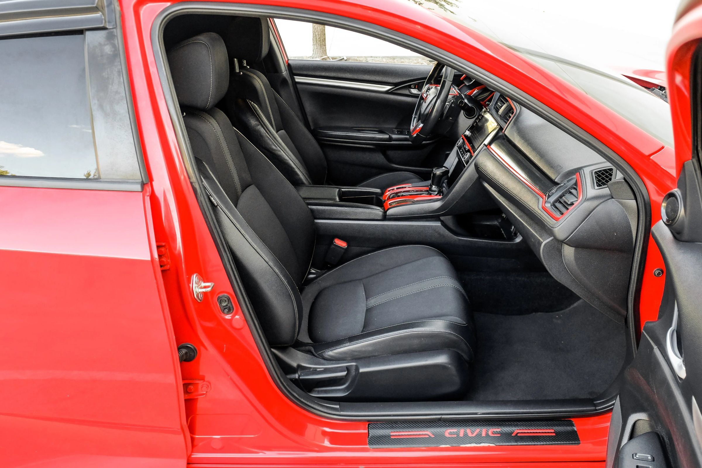 Used 2019 Honda Civic Sport image 38