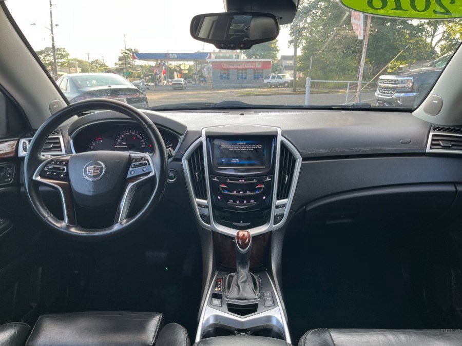 Used 2016 Cadillac SRX Luxury w/ Driver Awareness Package AWD/4WD image 16