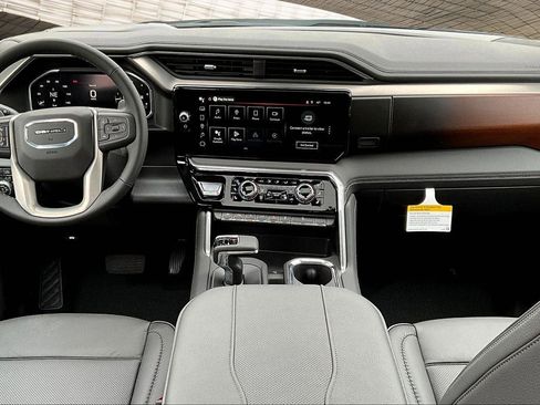 New 2026 GMC Sierra 1500 Denali w/ Denali Reserve Package image 5