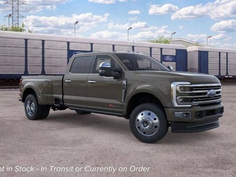 New 2026 Ford F450 Platinum w/ Platinum Plus Package AWD/4WD image 8
