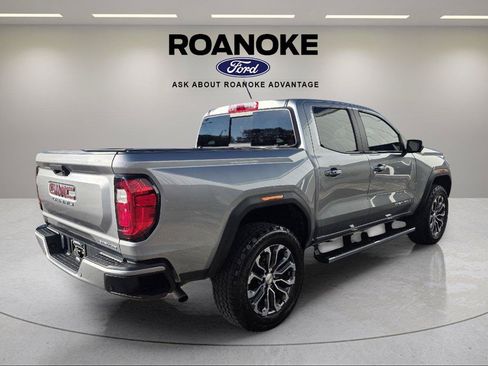 Used 2023 GMC Canyon Denali AWD/4WD image 13