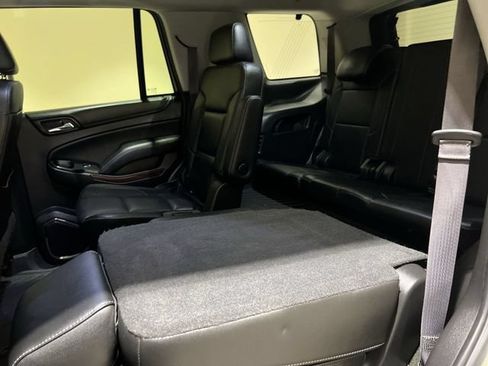 Used 2017 GMC Yukon SLT w/ Open Road Package AWD/4WD image 25