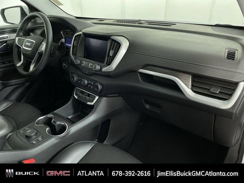 Used 2023 GMC Terrain SLT image 28