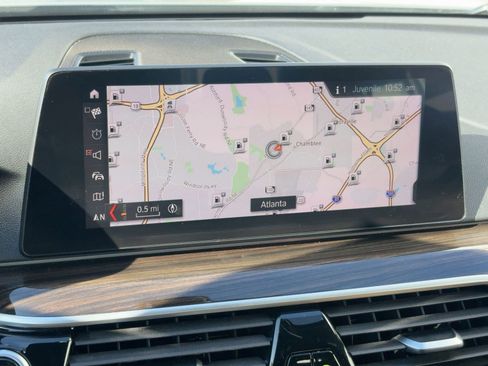 Used 2019 BMW 530i image 18