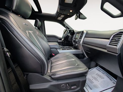 Used 2018 Ford F350 Platinum w/ Platinum Ultimate Package image 15